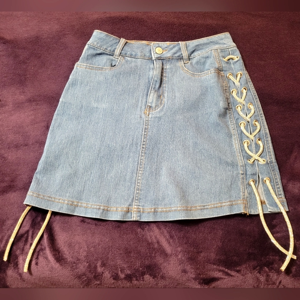 ✨️Rhinestone Denim Skirt✨️Bling Skirt✨️